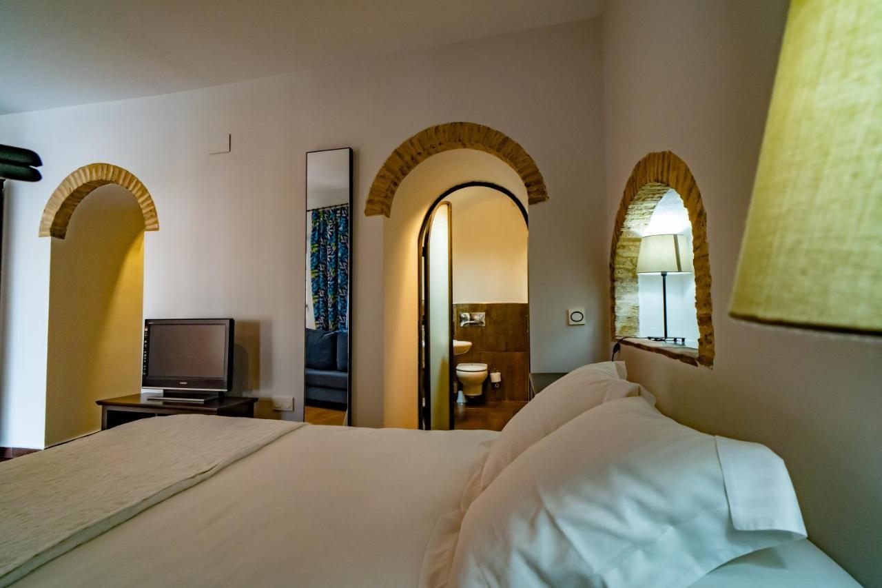 Hotel Alfonso IX (Adults Only) Касерес Экстерьер фото