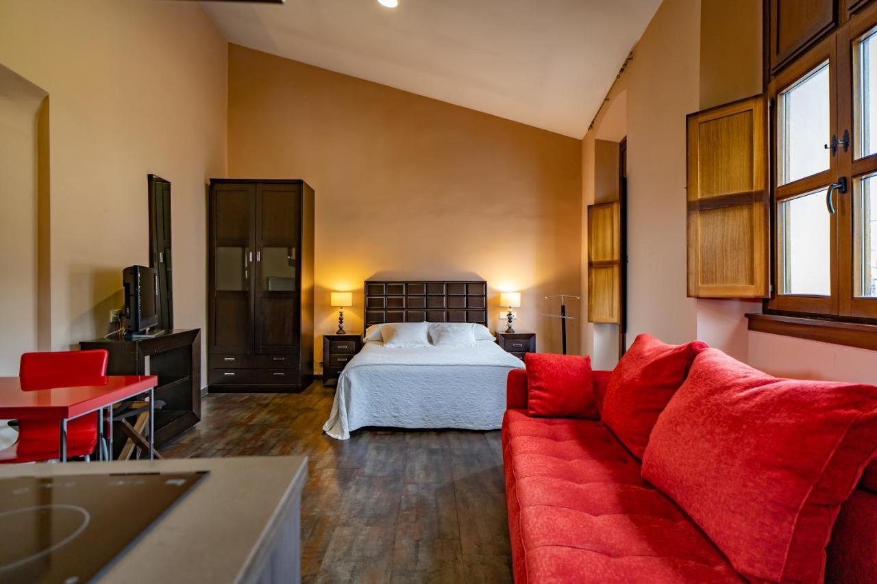 Hotel Alfonso IX (Adults Only) Касерес Экстерьер фото